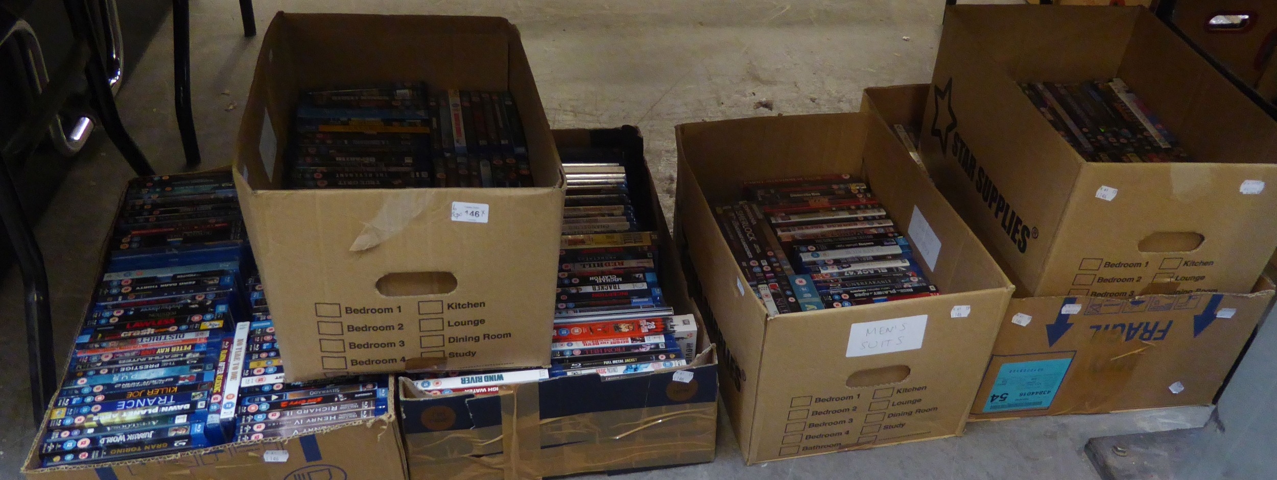 A LARGE COLLECTION OF BLUE RAY AND DVD's, SOME UNOPENED (CONTENTS OF 6 BOXES)