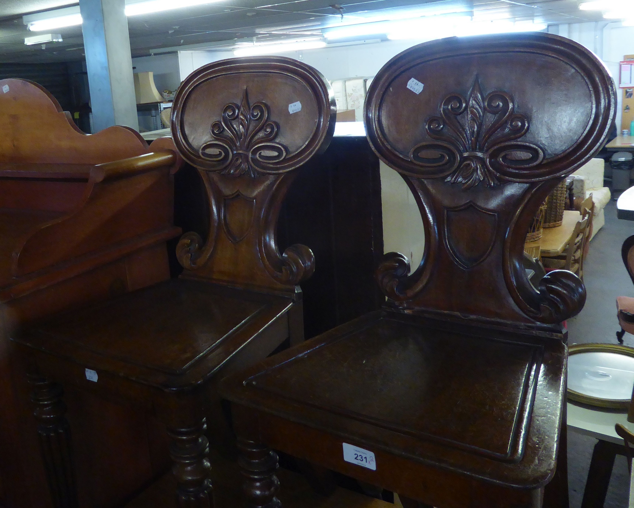 A PAIR OF VICTORIAN MAHOGANY SHIELD BACK HALL CHAIRS (2) - Image 2 of 2