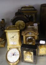 W. WIDDOP, GILT CASED MODERN MANTEL CLOCK, IN THE FORM OF A CARRIAGE CLOCK, WITH QUARTZ MOVEMENT,