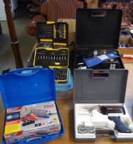 A SELECTION OF HAND TOOLS, TO INCLUDE; TOOLTEC CORDLESS 18V DRILL AND CHARGER, NUTOOL 18V CORDLESS