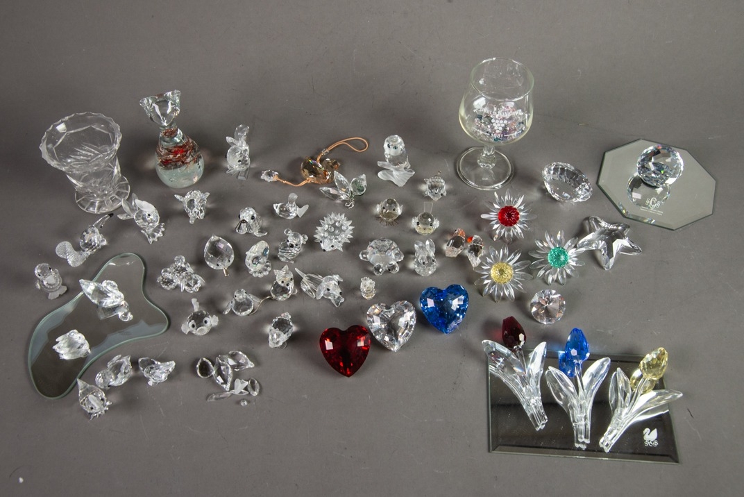 THIRTY FIVE SWAROVSKI MINIATURE GLASS MODELS OF ANIMALS, including: HEDGEHOG, RABBIT, SQUIRREL,