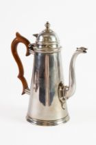 QUEEN ANNE STYLE SILVER COFFEE POT BY SAMUEL WALTON SMITH & Co, of tapering form with brown wood