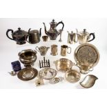 MIXED LOT OF ELECTROPLATE, to include: THREE PIECE TEASET, PEDESTAL DISH, PAIR OF COASTERS, ENTRÉE