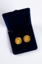 TWO AUSTRO-HUNGARIAN 1915 ONE DUCAT GOLD COINS, 7gms, in blue plastic, plush lined wallet / case