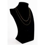 9ct GOLD FINE CHAIN NECKLACE with small bead pattern front, ring clasp, 15in (38cm) long and 9ct