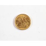 QUEEN ELIZABETH II GOLD SOVEREIGN 1958 (small nick to edge below date, otherwise good)