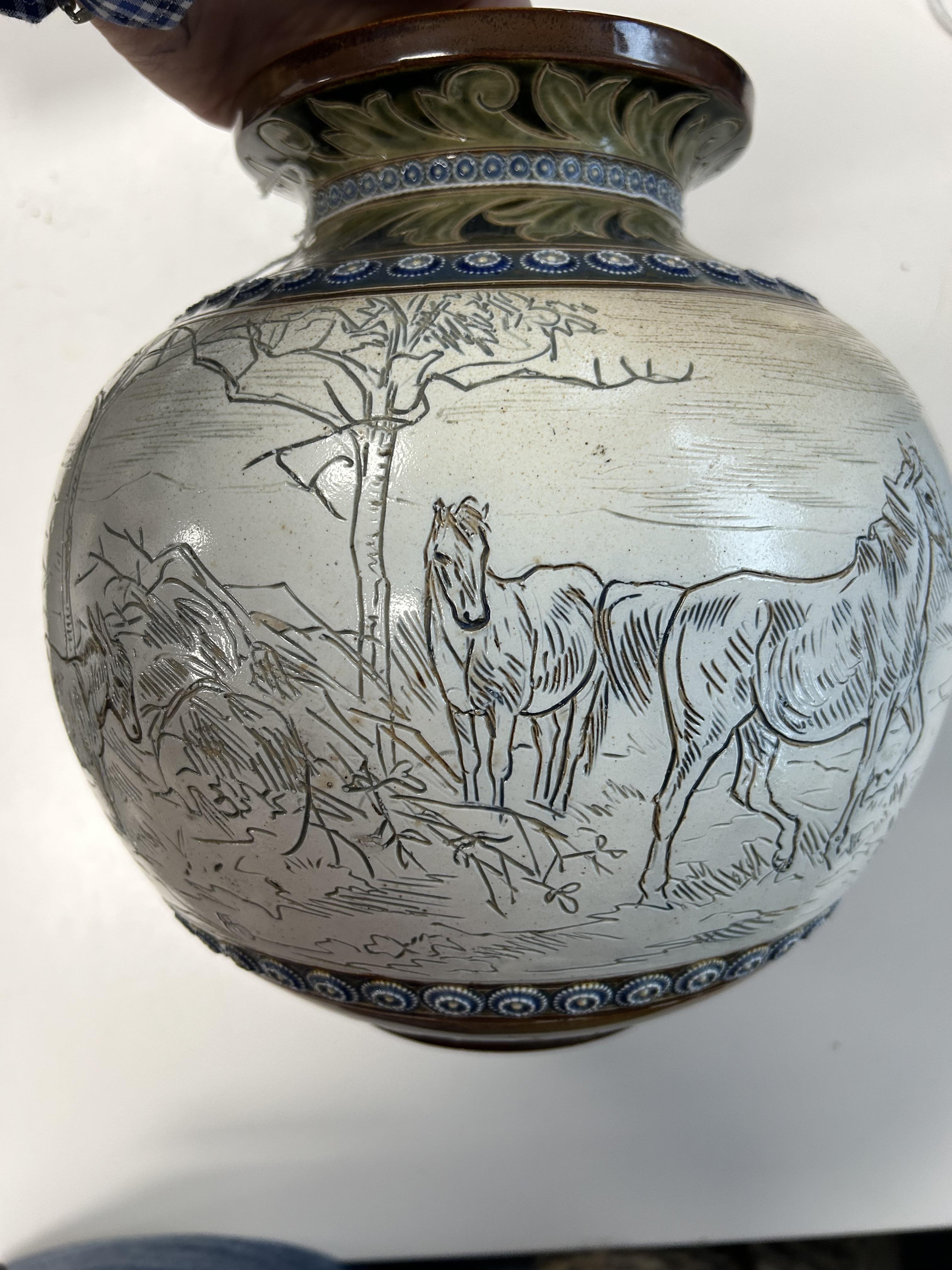 Hannah Bolton Barlow (1851-1916) A Doulton Lambeth stoneware vase - Image 5 of 8