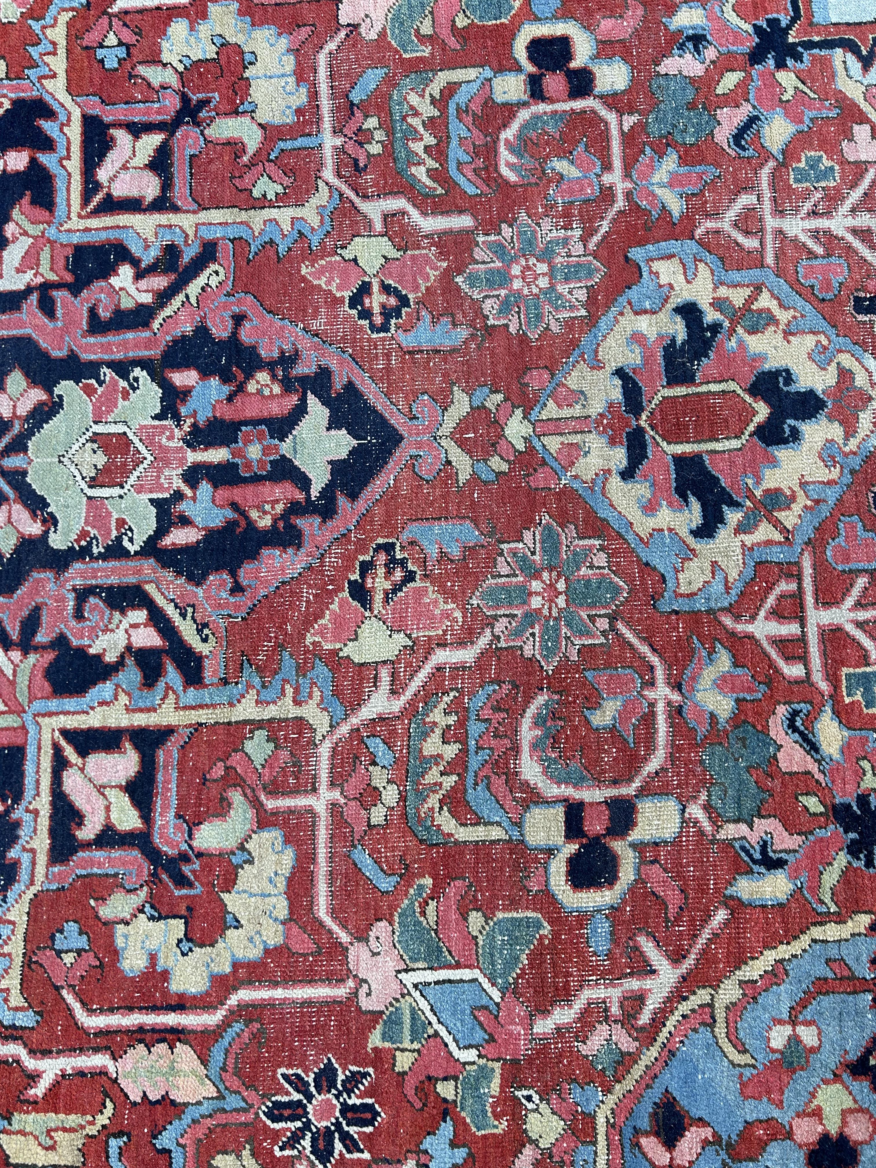 A large Heriz carpet, North West Persia, c.1910 - Image 7 of 7