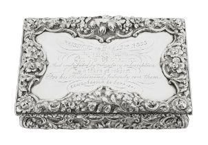 An early Victorian silver presentation table snuff box