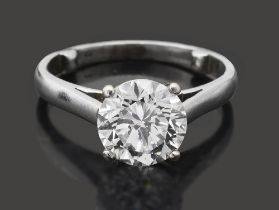 A diamond single stone ring