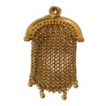 A French gold mesh chain coin purse c.1900