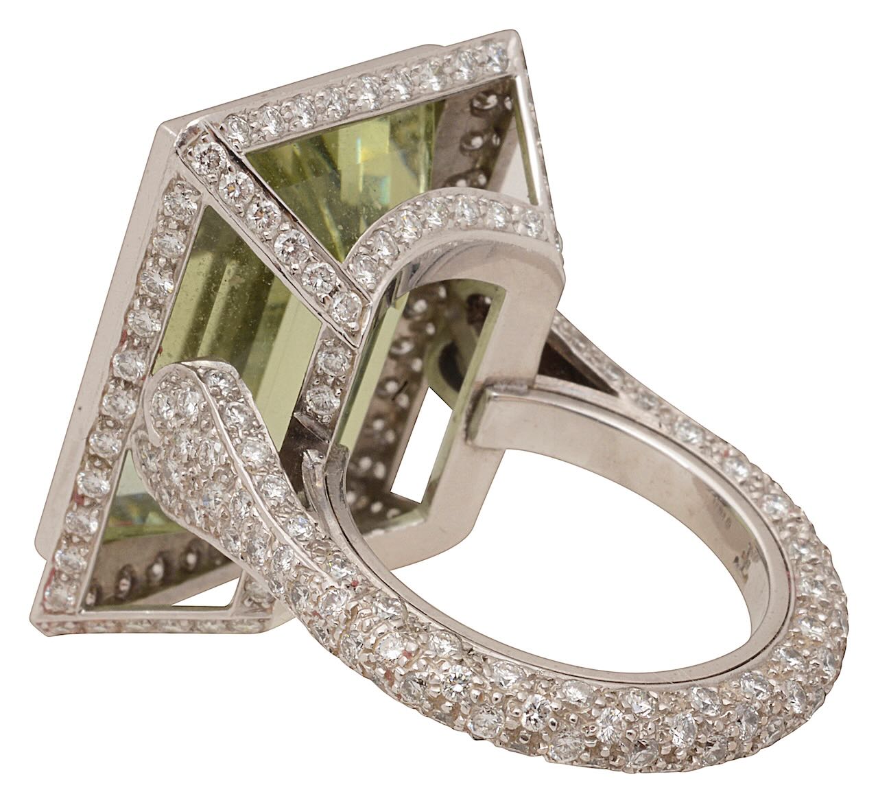 Theo Fennell A green beryl and diamond-set 'Cradle' ring - Image 3 of 3