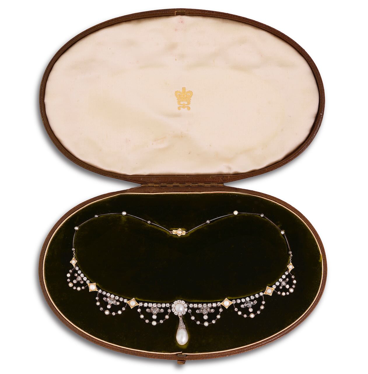 A mid/late 19th century pearl and diamond-set necklace - Image 6 of 10