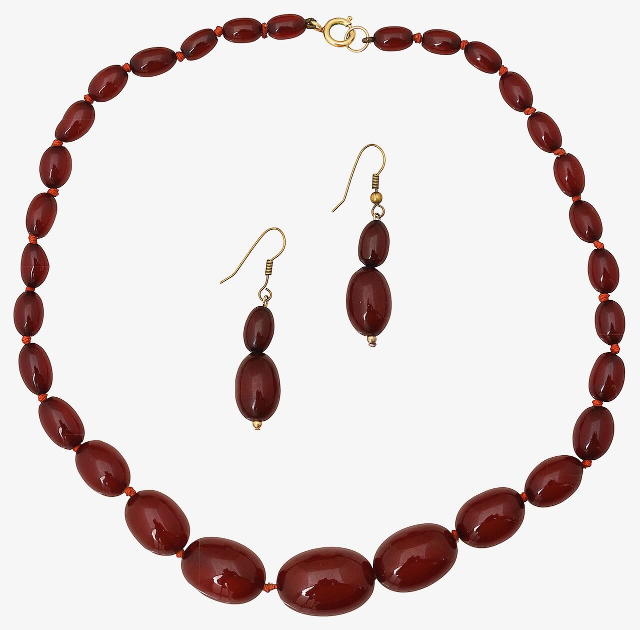A cherry amber necklace & matching earrings
