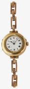 A 9ct lady's wristwatch