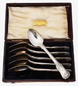A cased set of six George IV Queens pattern silver teaspoons