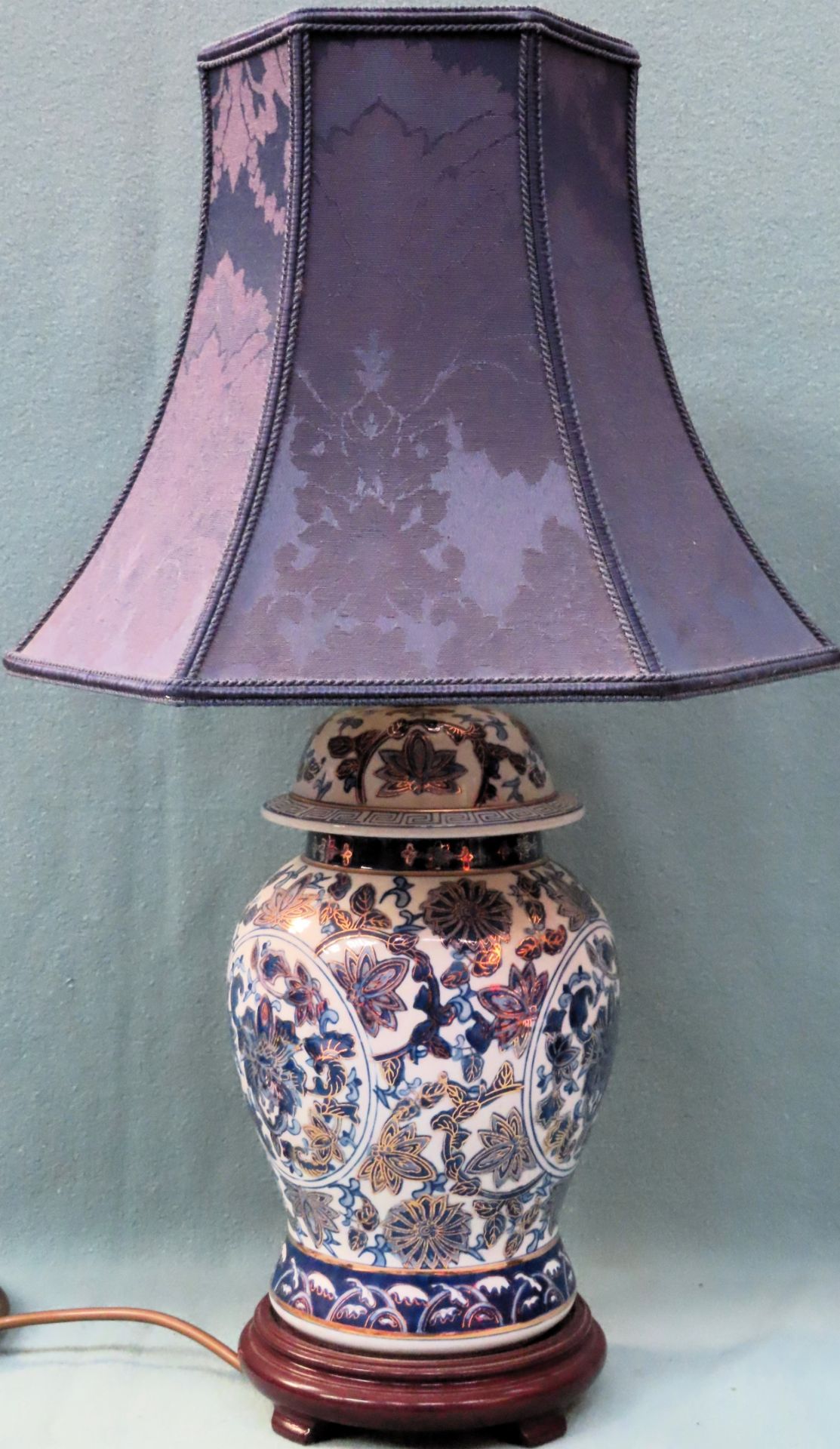 Oriental style ceramic table lamp with shade. Approx. 57cms H Inc. shades reasonable used condition.
