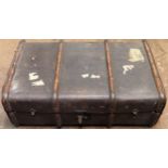 Vintage travel trunk. Approx. 33cm H x 90cm W x 56cm D Used condition, wear and tear