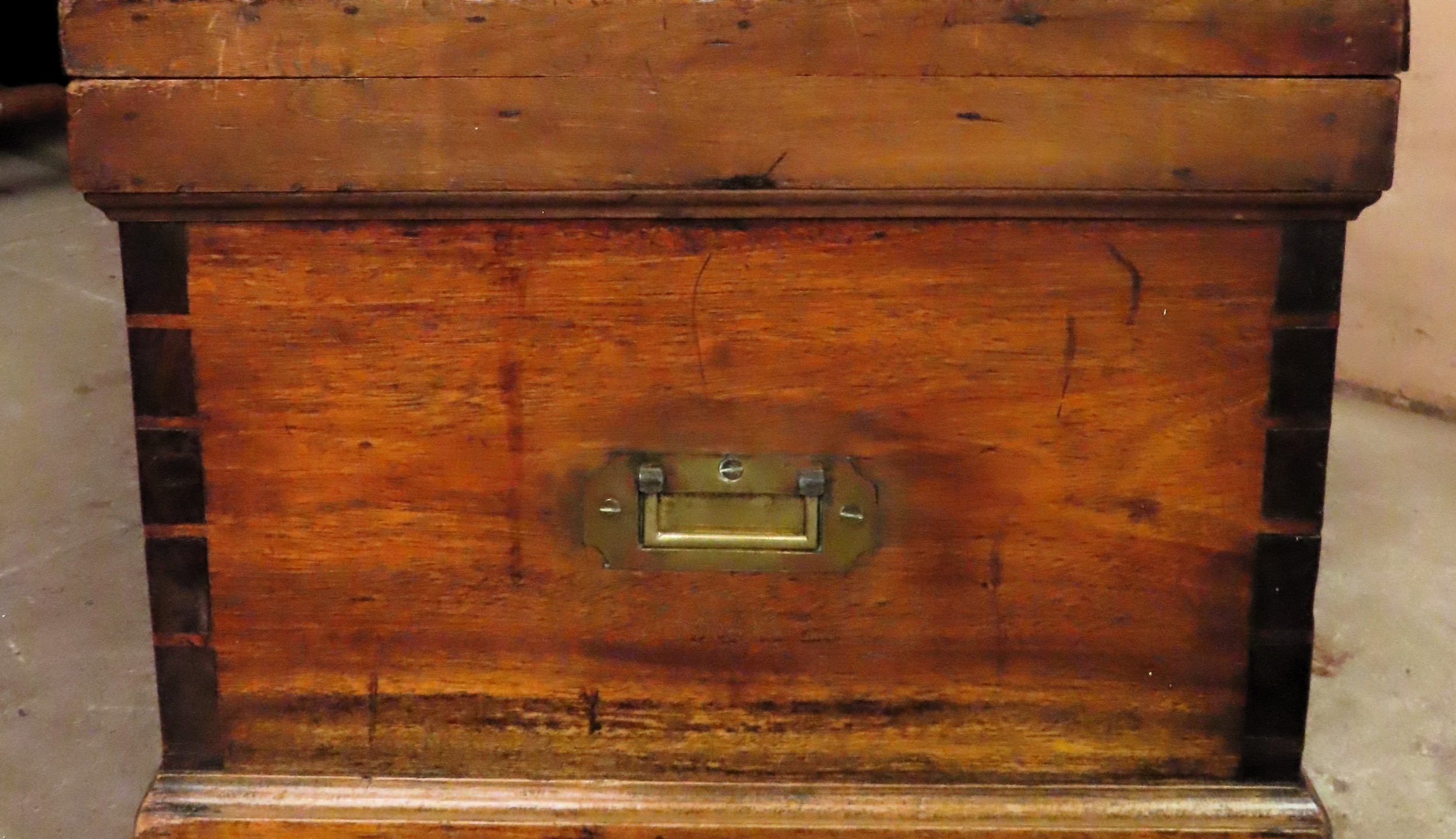 Early 20th century Camphor wood campaign style storage chest, with fitted interior. Approx. 45cm H x - Image 2 of 3