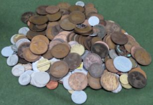 Parcel of various British and other coinage Used and unchecked