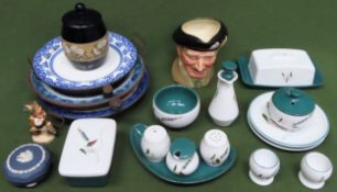 Sundry ceramics Inc. blue & white keep hot plates, Doulton character jug, Denby, Hummell etc all