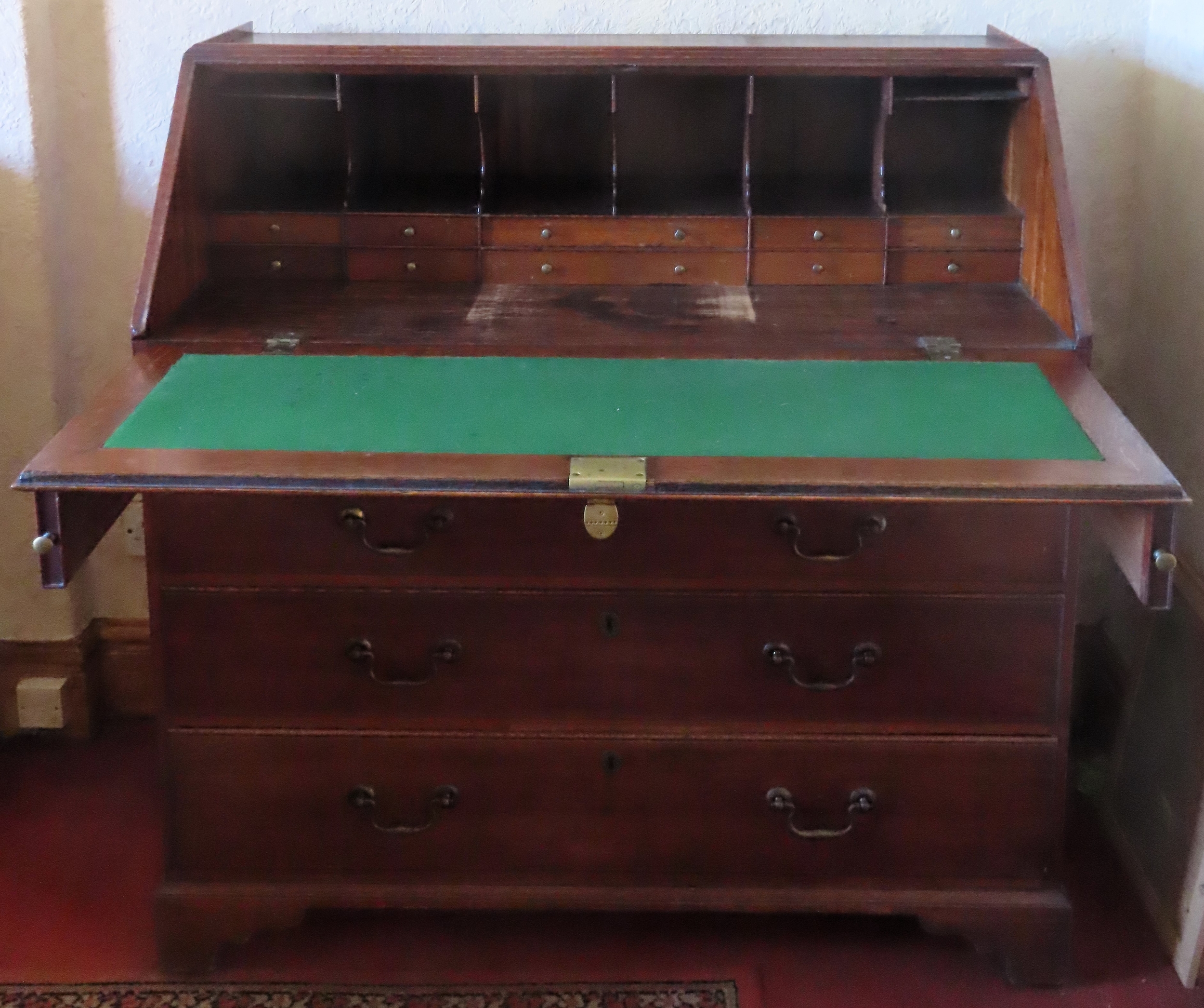 19th century oak fall front writing bureau with nicely fitted interior. Approx. 111.5cm H x 107cm - Image 2 of 2