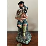 ROYAL DOULTON THE PIPER HN2907, MODELLED BY M ABBERLEY, APPROX 21cm HIGH