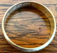 22ct GOLD WEDDING BAND, APPROX TOTAL WEIGHT 3.1g