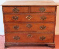 Small 19th century oak two over three chest of drawers. Approx. 72cm H x 85cm W x 46cm D Used
