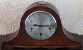 Oak cased smiths mantle clock. Approx. 24cm H Reasonable used condition, not tested for working
