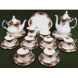 Large quantity of Royal Albert Old Country Roses