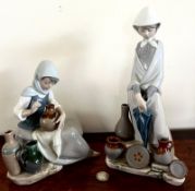 TWO LLADRO FIGURES, APPROX 30cm AND 20cm HIGH