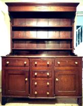 ANTIQUE OAK BREAKFRONT WELSH DRESSER, WITH PLATE RACK. APPROX 225cm H, 151cm W, 50cm D