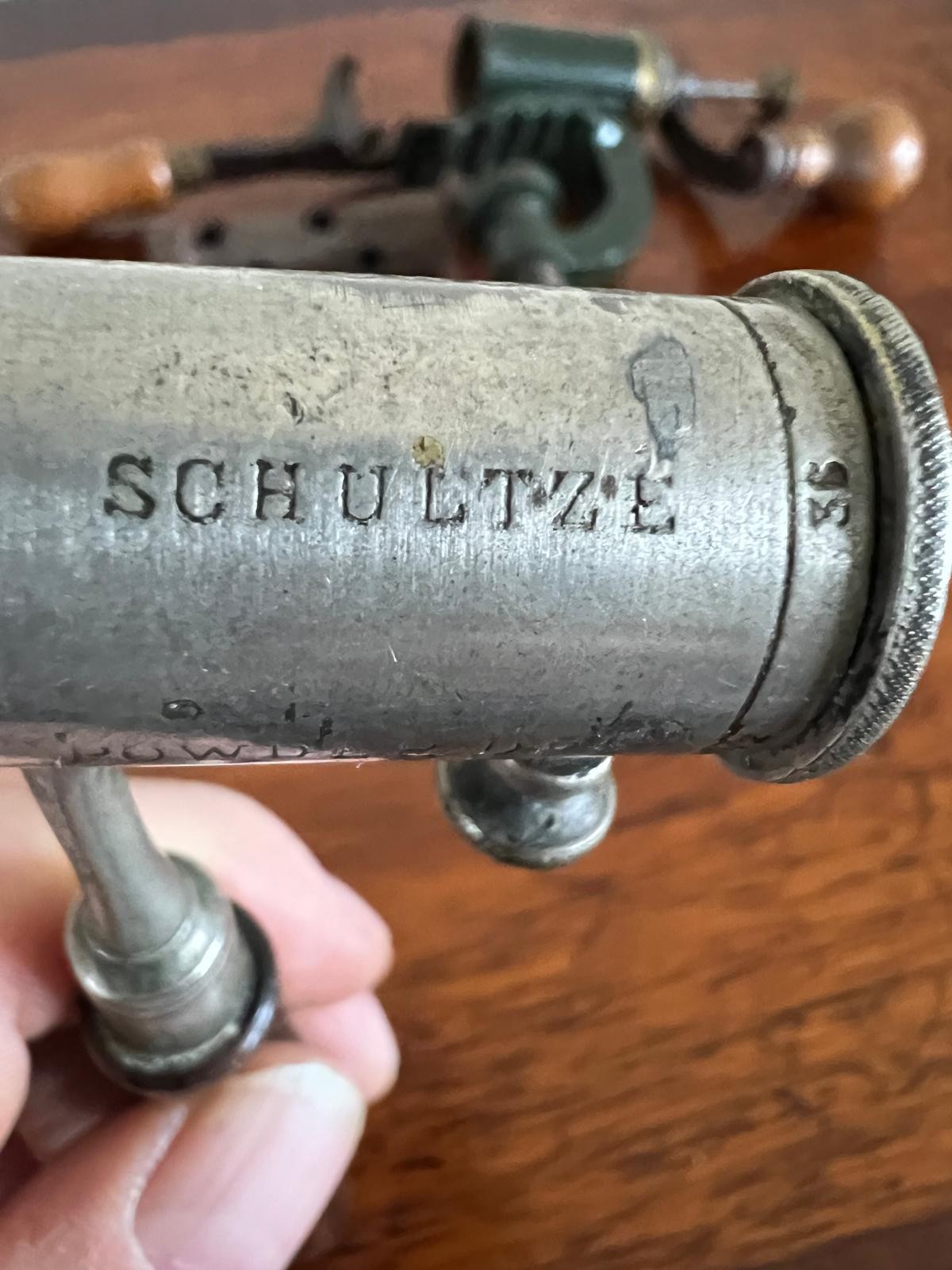 SCHULTZE CARTRIDGE SHOT AND POWDER MEASURE, ALSO A CARTRIDGE RELOADING MACHINE - Image 2 of 6