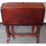 20th century shell + string inlaid small sutherland table. Approx. 57cm H x 64cm W x 55cm D