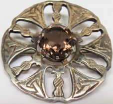 Hallmarked Scottish silver costume brooch set with central facet cut stone, Edinburgh assay