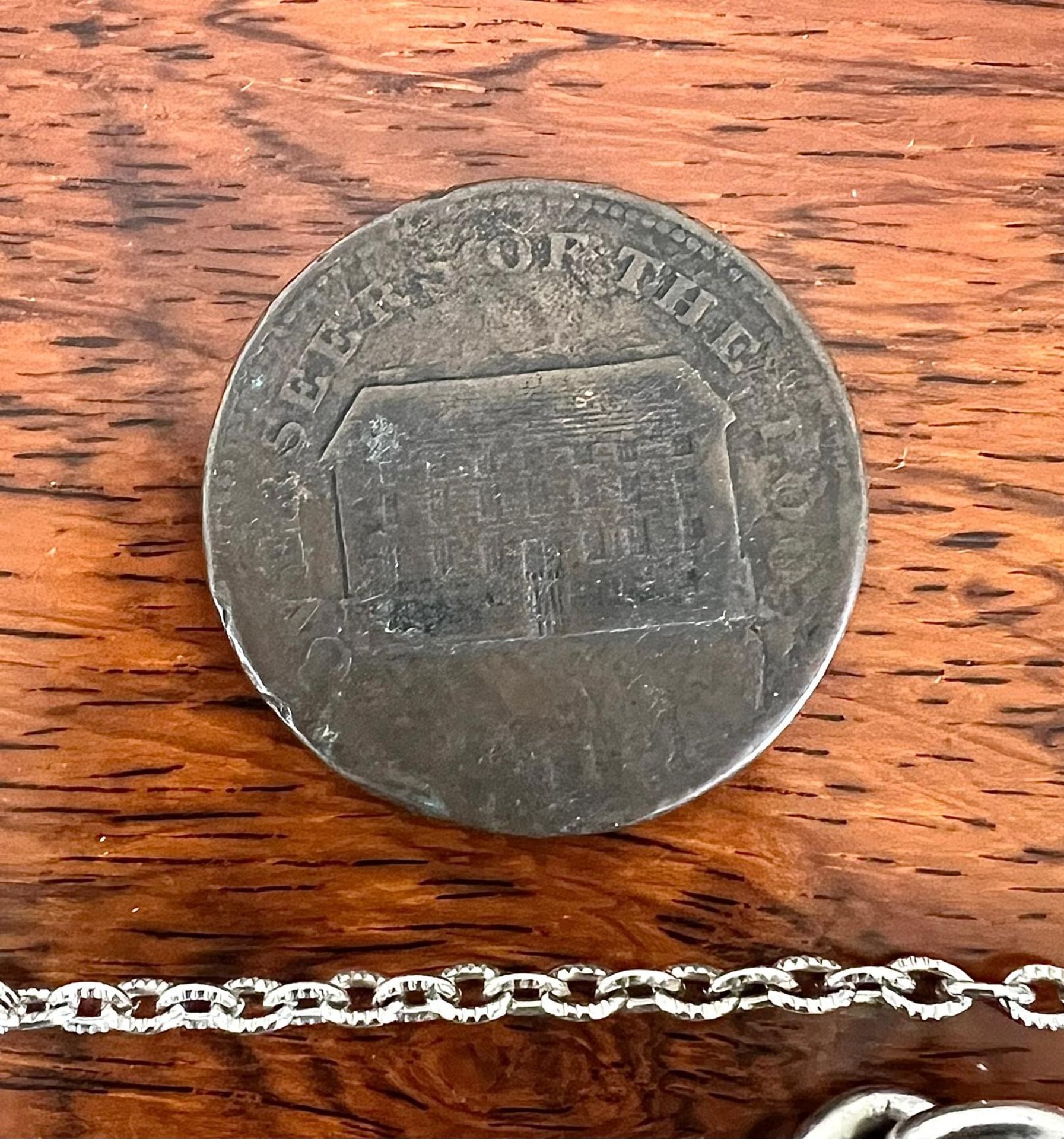 SILVER COLOURED METAL BRACELET, SILVER COLOURED CHAIN AND PENDANT, OVERSEER'S TOKEN ETC - Image 6 of 6