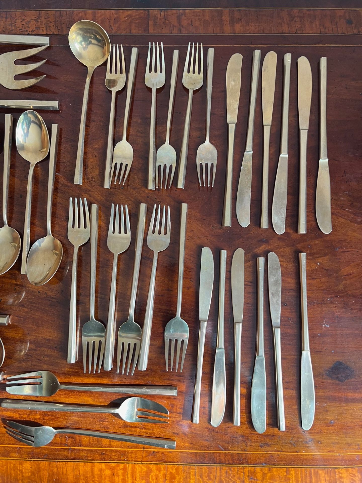 SIXTY-TWO PIECES OF OLD PLATED CUTLERY - Image 4 of 5