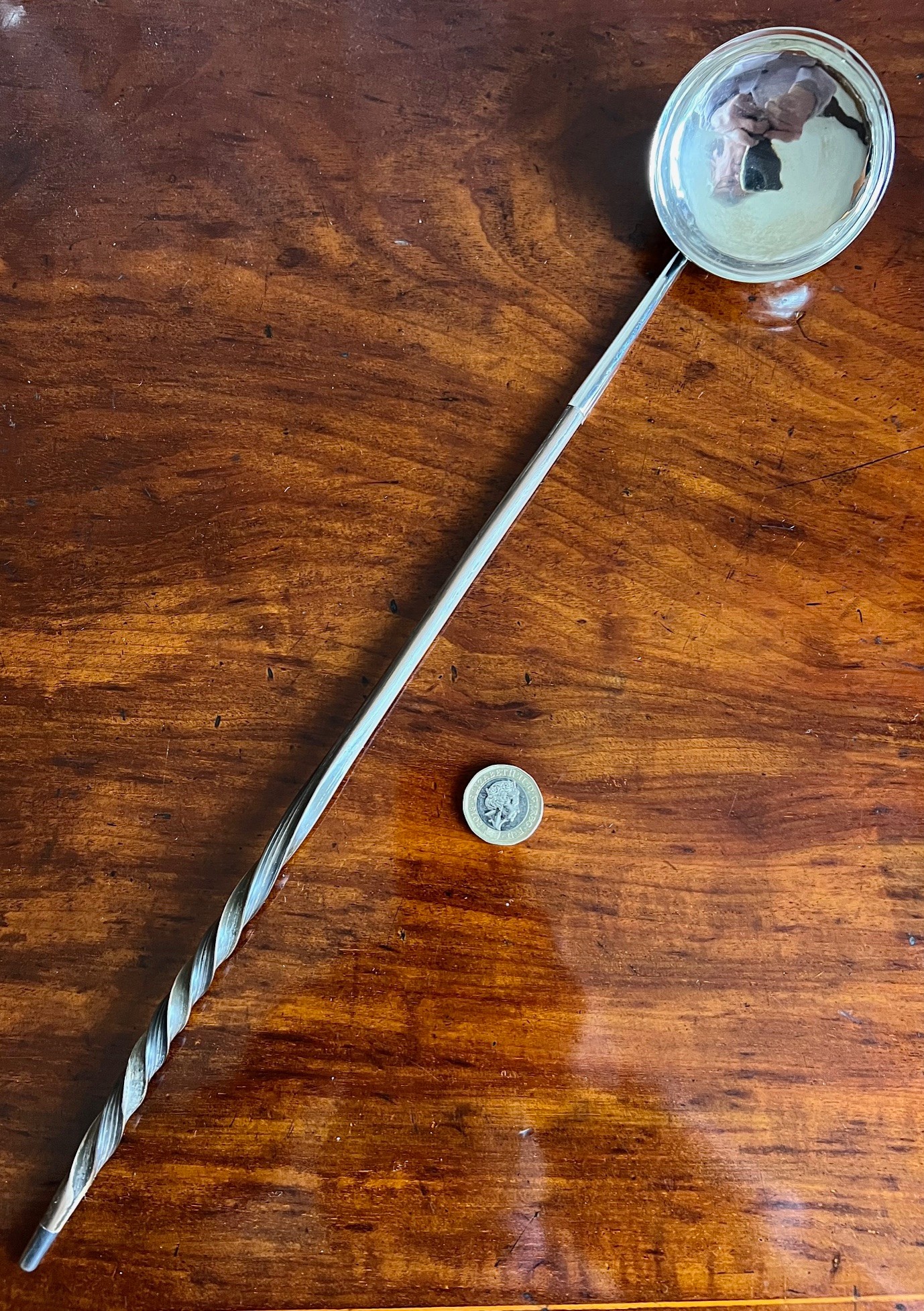 UNHALLMARKED SILVER LADLE, WRITHEN HORN HANDLE, APPROX 40cm LONG