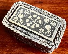 SMALL SILVER BOX INLAID WITH BLACK ENAMEL, STAMPED TO BASE 900