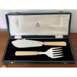 REGENT PLATED FISH SERVERS