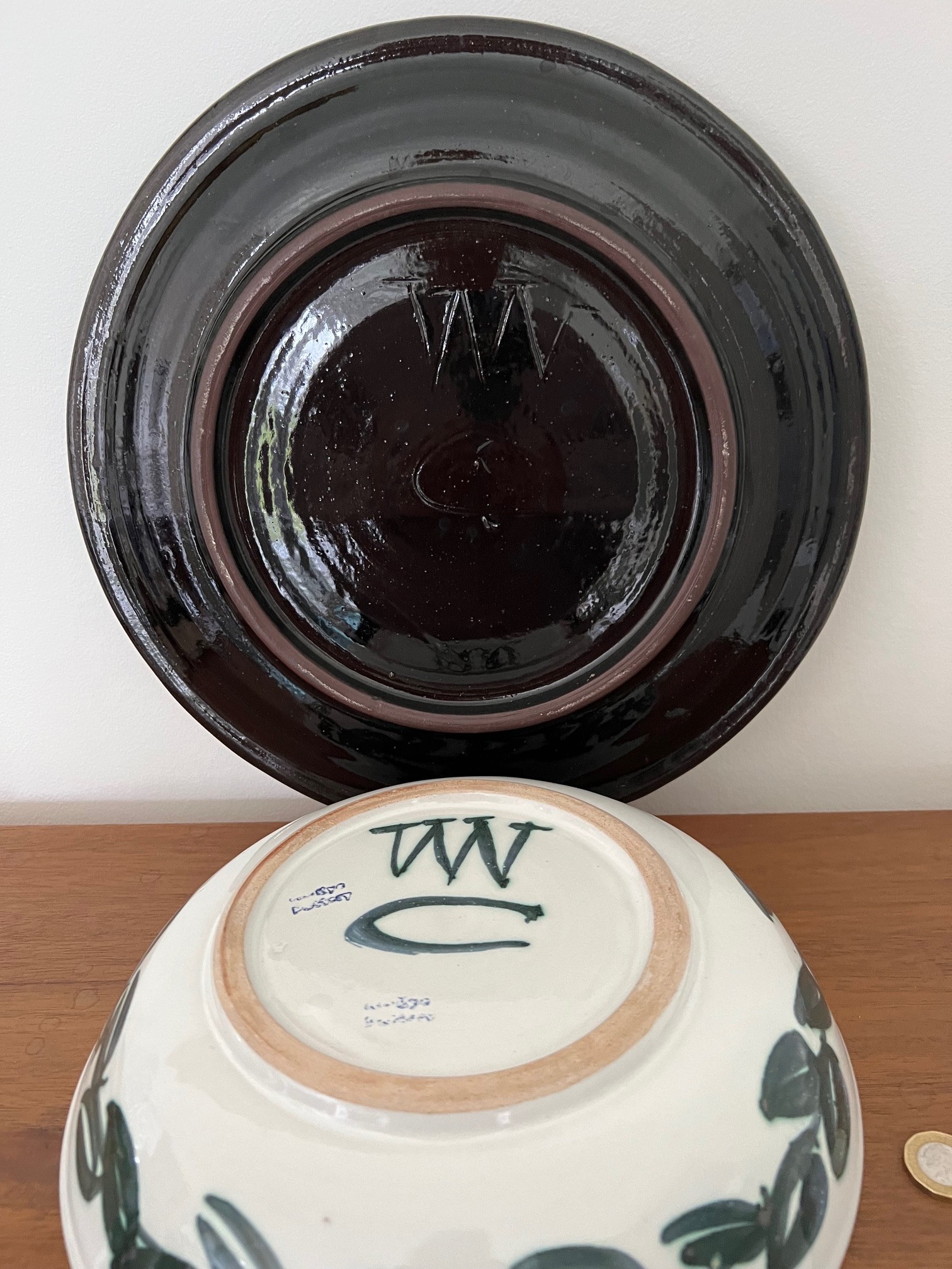 WALLY COLE STUDIO POTTERY GLAZED CERAMIC PLAQUE AND BOWL - Image 3 of 3