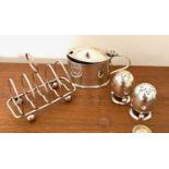 SMALL SILVER TOAST RACK, MUSTARD POT WITH LINER AND TWO PEPPERETTES