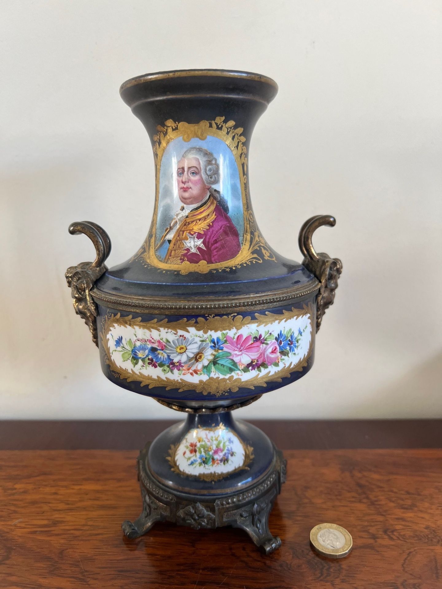 CONTINENTAL POTTERY VASE WITH ORMOLU MOUNTS DEPICTING LOUIS XVI OF FRANCE, HAND DECORATED PANELS