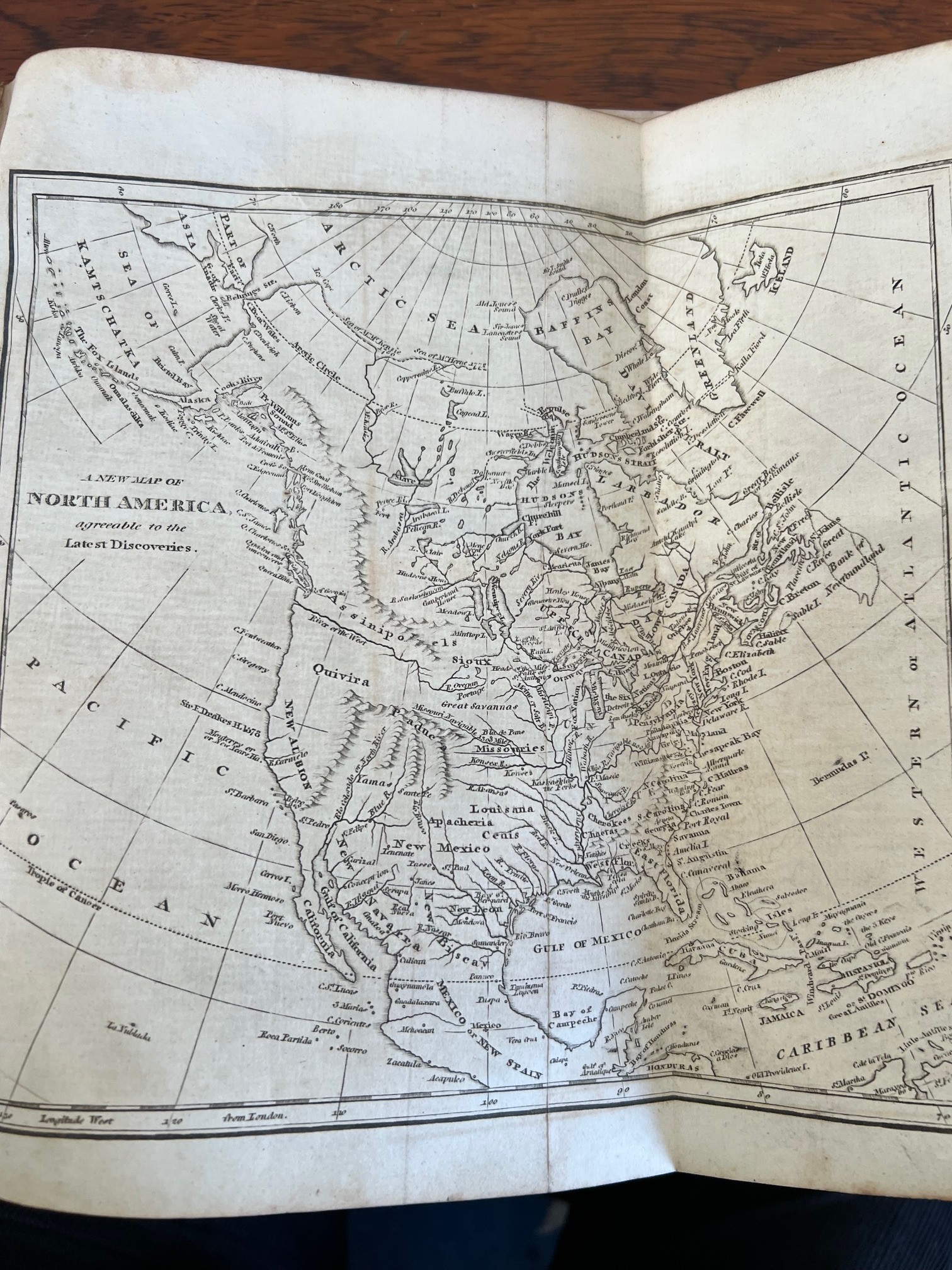 'UNIVERSAL GEOGRAPHY' COMPRISING APPROX FIFTEEN MAPS, LEATHER BOND, AND VARIOUS ILLUSTRATIONS - Image 10 of 13