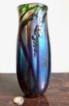 ART GLASS VASE, SIGNATURE TO LOWER BODY, APPROX 20cm HIGH
