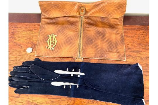 GENTS LEATHER HANDKERCHIEF BAG, AND EIGHT PAIRS OF VINTAGE LADIES LEATHER/SUEDE GLOVES - Image 2 of 2