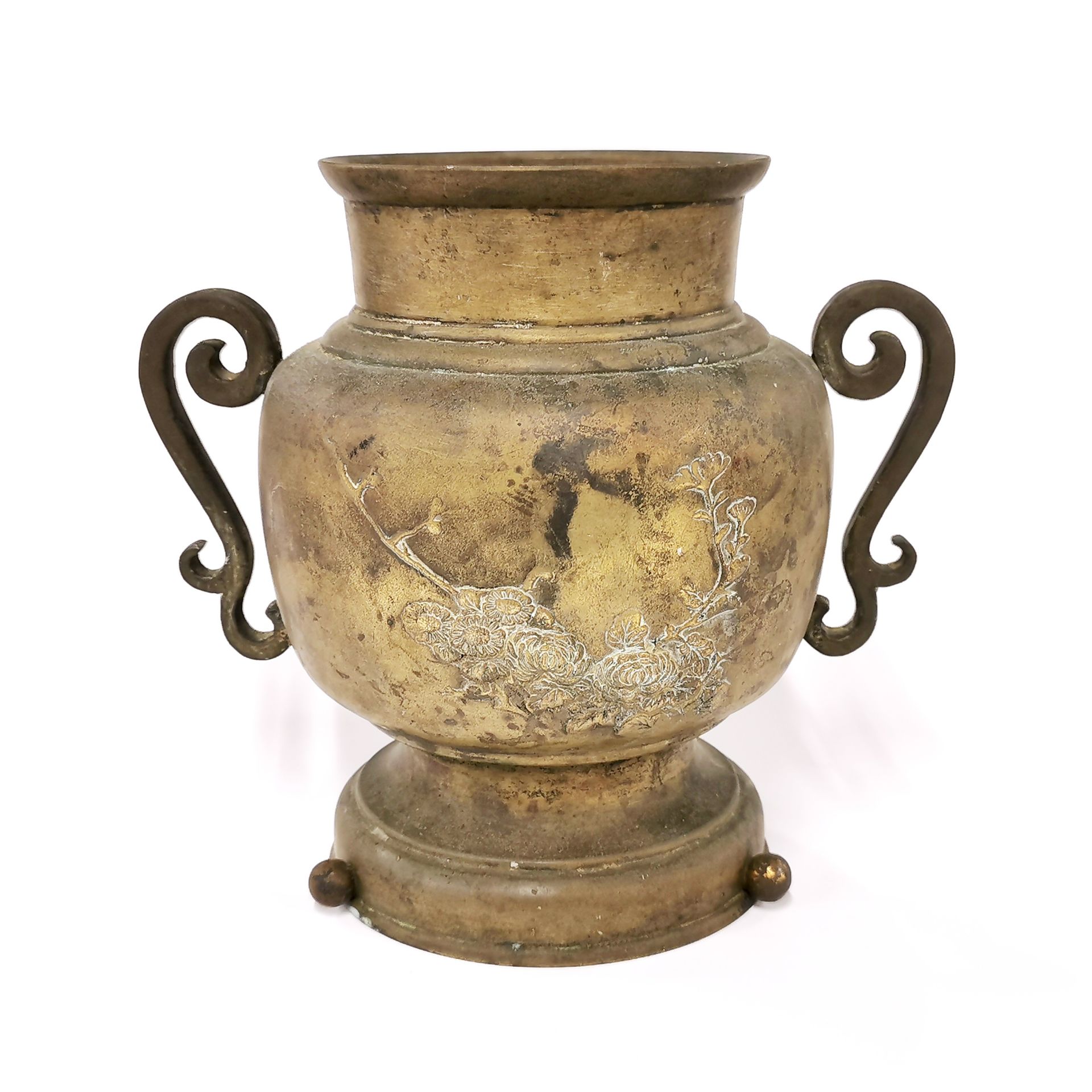 An early 20th C Chinese bronze/brass two handled vase, H. 19cm.