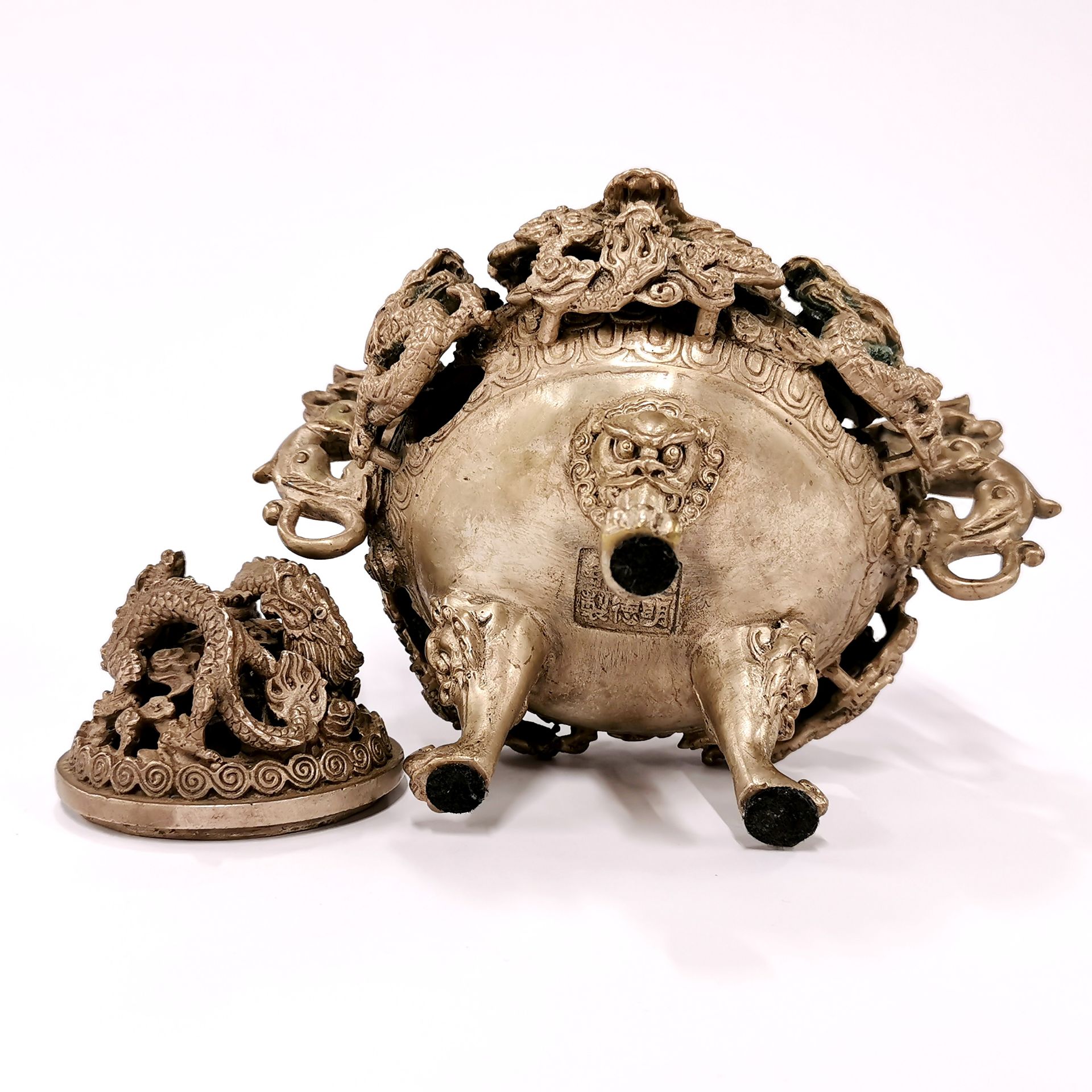 An ornate Chinese silvered metal dragon censer, H. 16CM. - Image 3 of 3