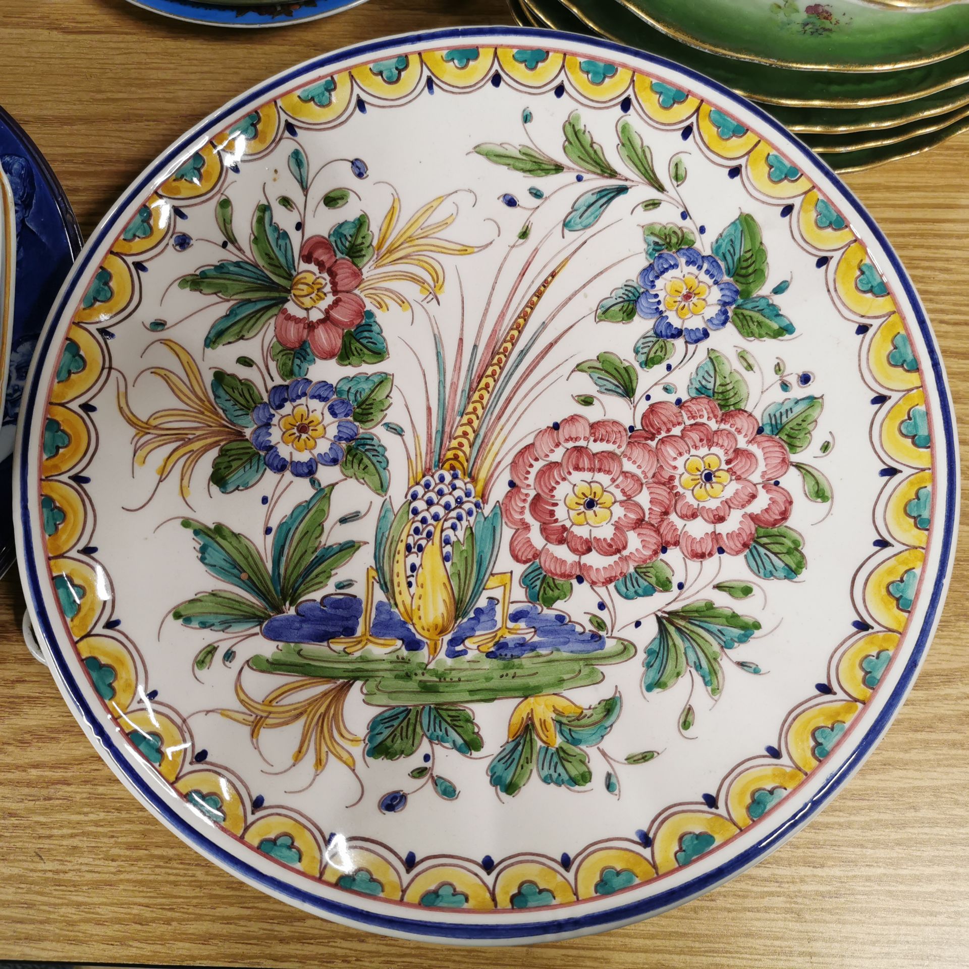 A quantity of mixed china. - Image 3 of 5